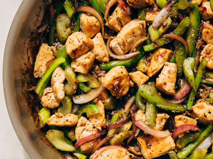 shredded chicken with green peppers